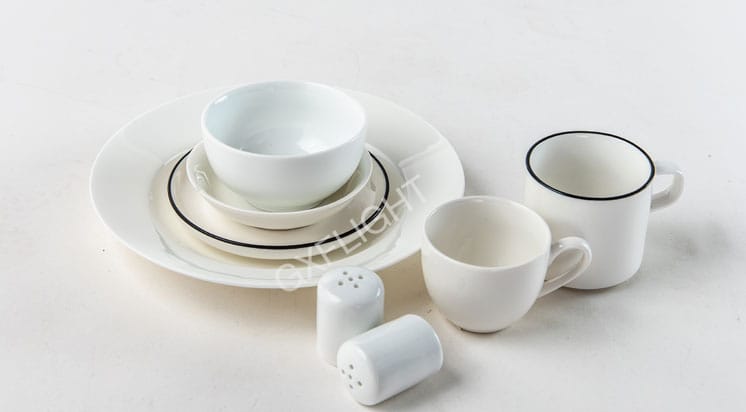 1pc  Ceramic salt shaker round new ,Elevate your in-flight dining experience with our  salt and pepper shakers