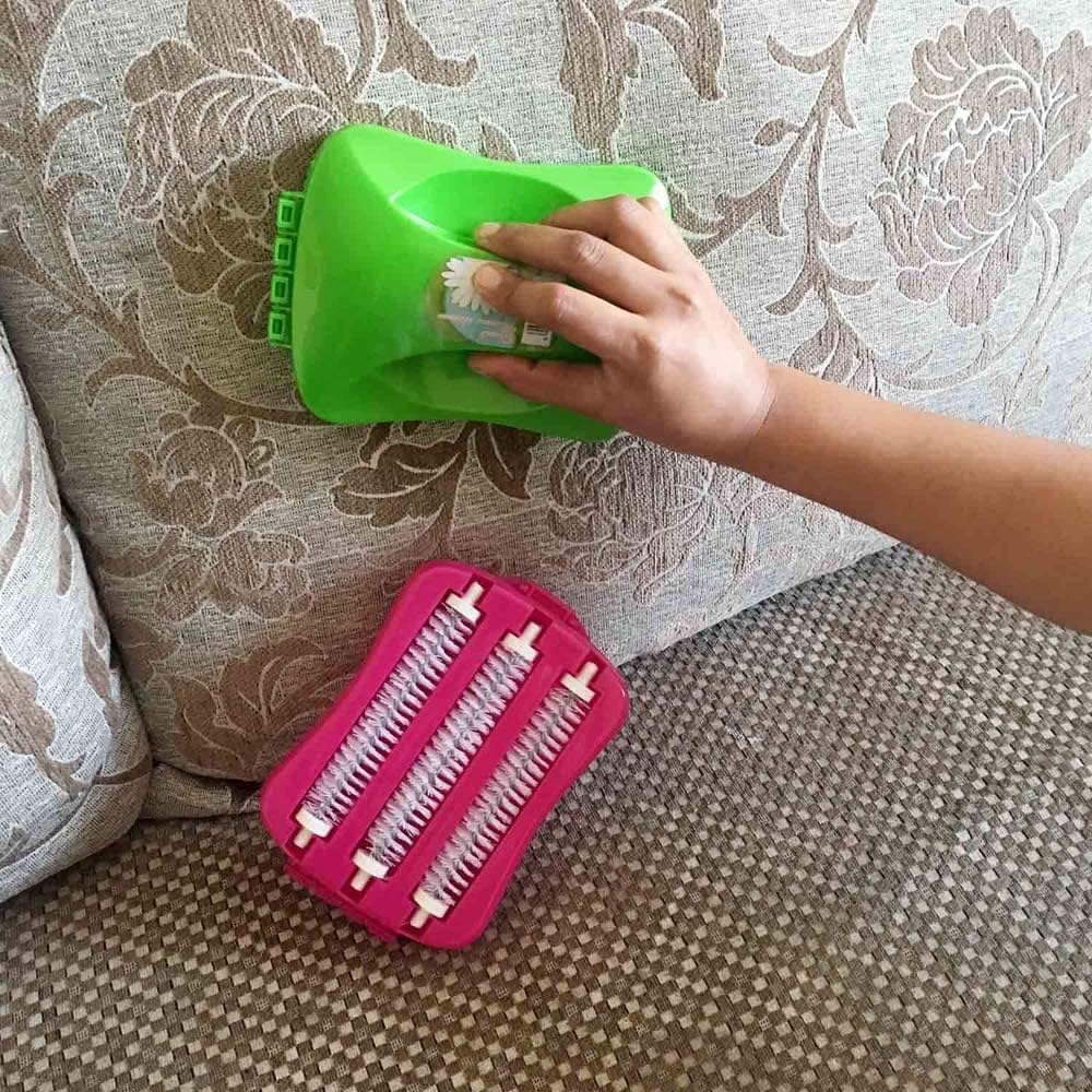 Manual carpet brush mini vacuum cleaner Manual carpet brush vacuum cleaner, no electricity and no batteries meaning it can be used in any setting Handheld brush which can be used anywhere.