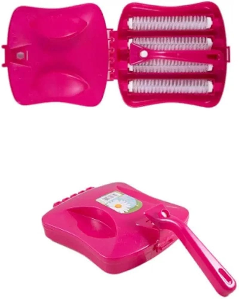 Manual carpet brush 4line heavy mini vacuum cleaner Manual carpet brush vacuum cleaner, no electricity and no batteries meaning it can be used in any setting Handheld brush which can be used anywhere.