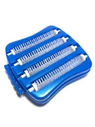Manual carpet brush 4line heavy mini vacuum cleaner Manual carpet brush vacuum cleaner, no electricity and no batteries meaning it can be used in any setting Handheld brush which can be used anywhere.