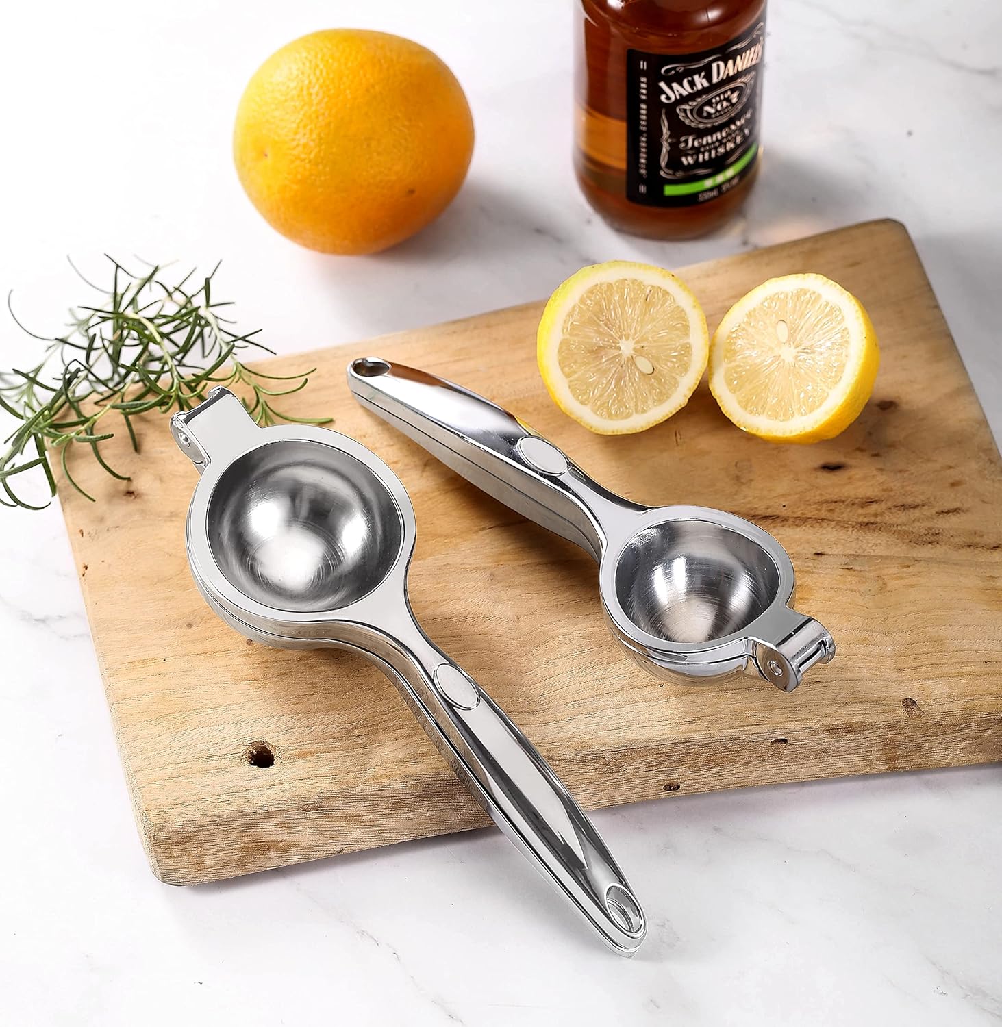 Handheld Lemon Squeezer - Heavy Duty Manual Juicer & Lemon Juicer Hand Press With Curved Handle - Manual Lemon Lime Squeezer & Metal Citrus Squeezer For Extracting Juices