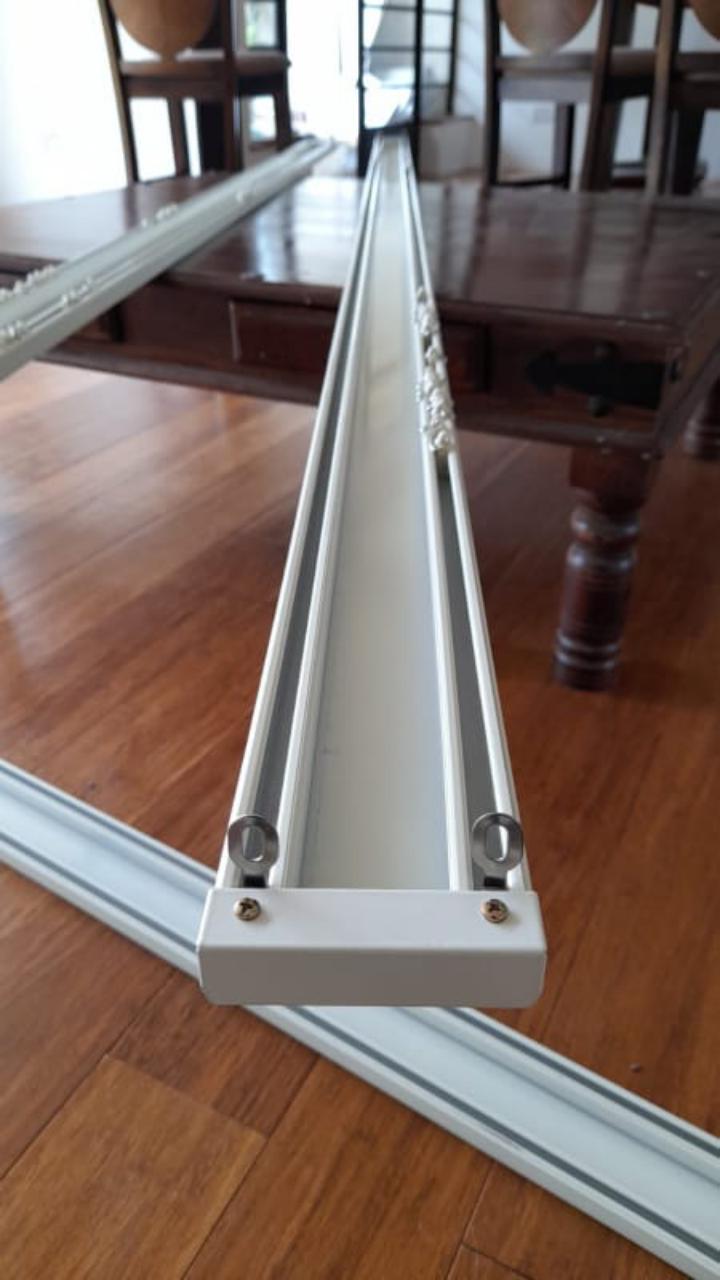 Curtains double rail/track