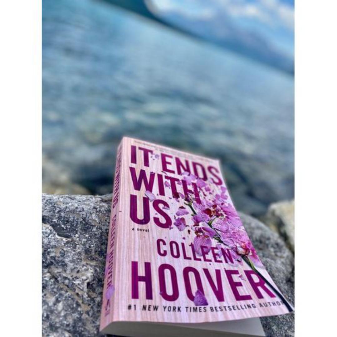 It Ends With Us Novel By Colleen Hoover + FREE BOOKMARK