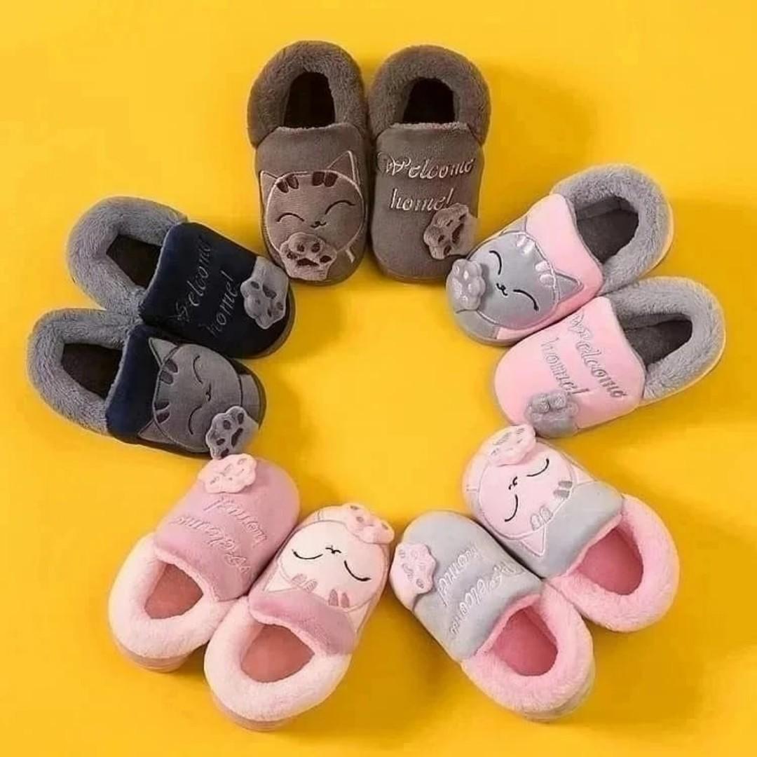 Indoor slippers: warm flush comfortable indoor home ant slip sandles shoes for men women kids