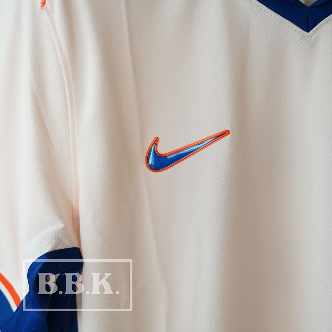 Original chelsea jersey 24/25 away jersey authentic beige/cream chelsea jersey kit