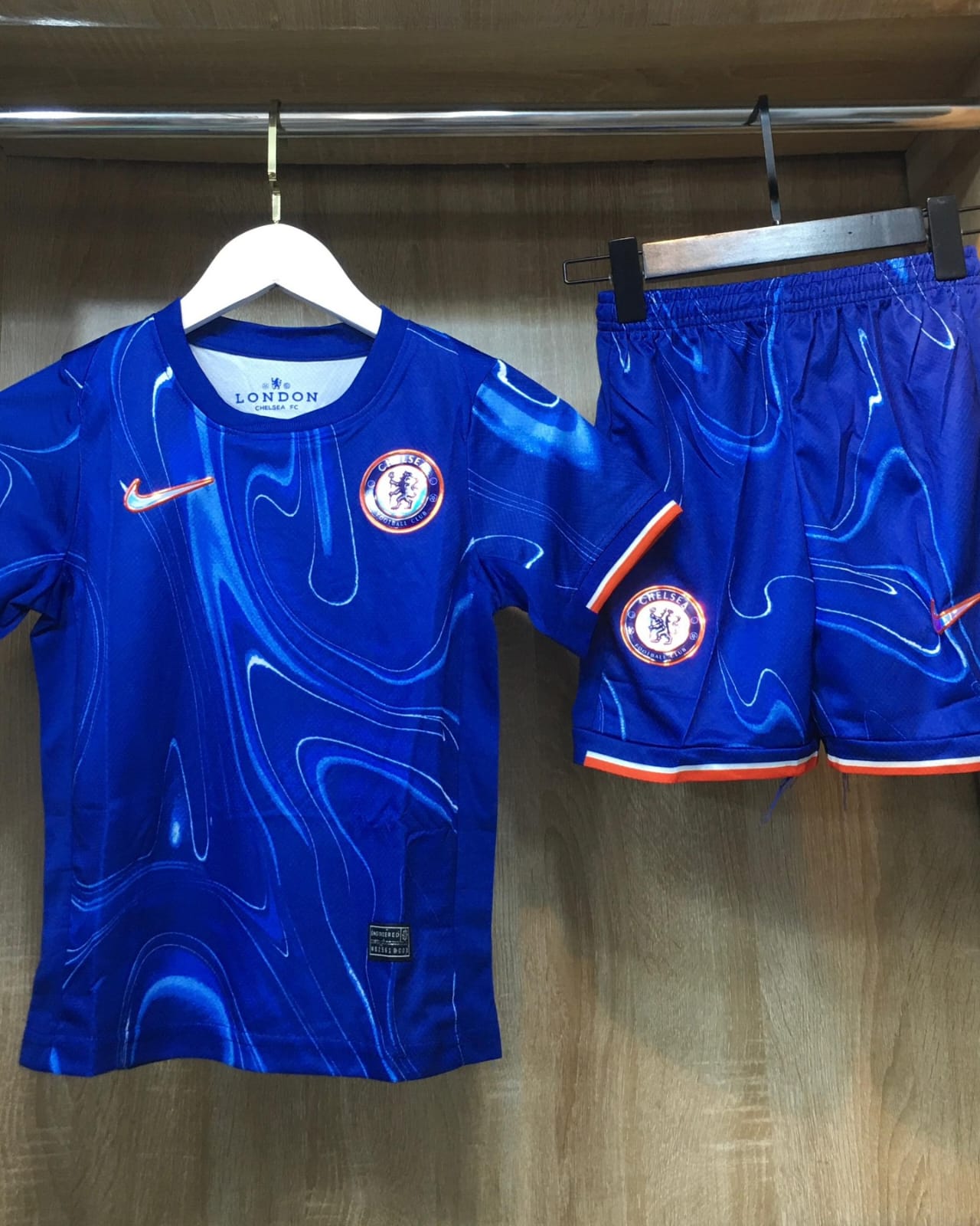 Original chelsea home kit jersey for kids full set jersey plus shorts from 2years to 13 years