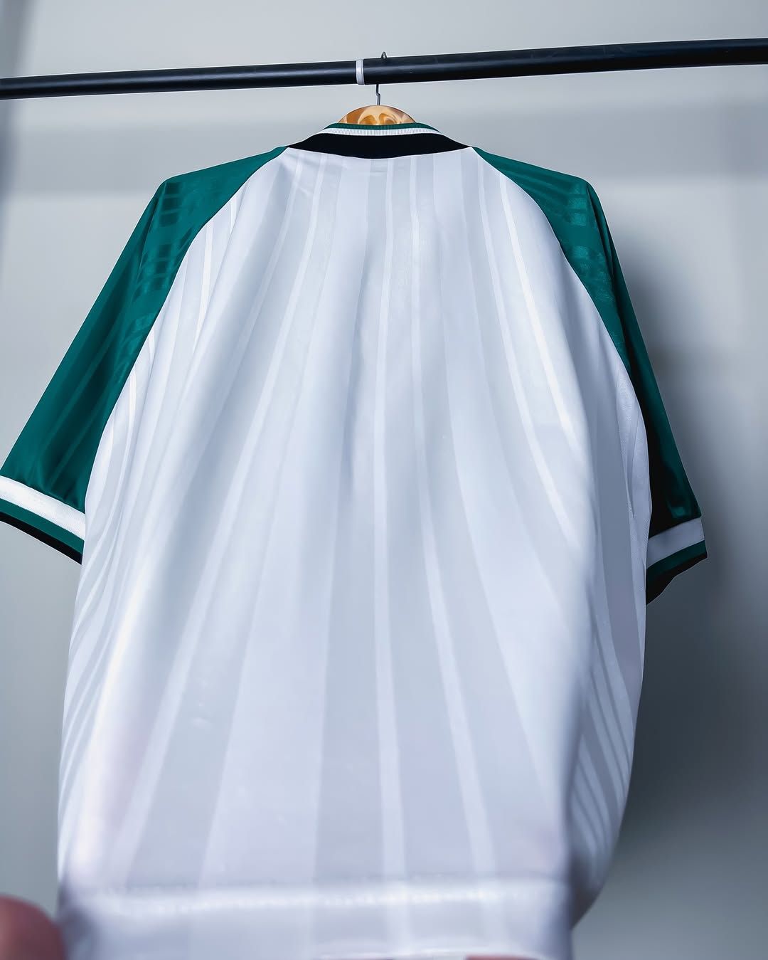 Liverpool Carlsberg 1993/94 retro vintage jersey green and white authentic old scool jersey high quality