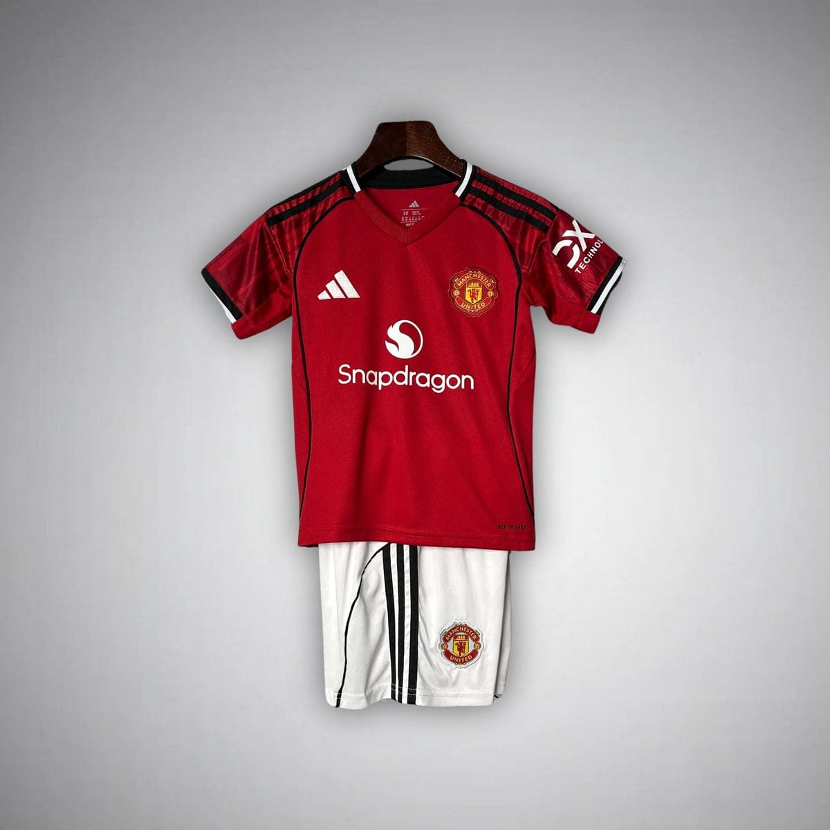 Original Manchester united new jersey for kids full set with shorts original jersey Man united new home kit for kids