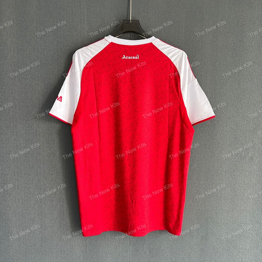 New Original Arsenal Home kit  red Jersey authentic as in picture arsenal new jersey