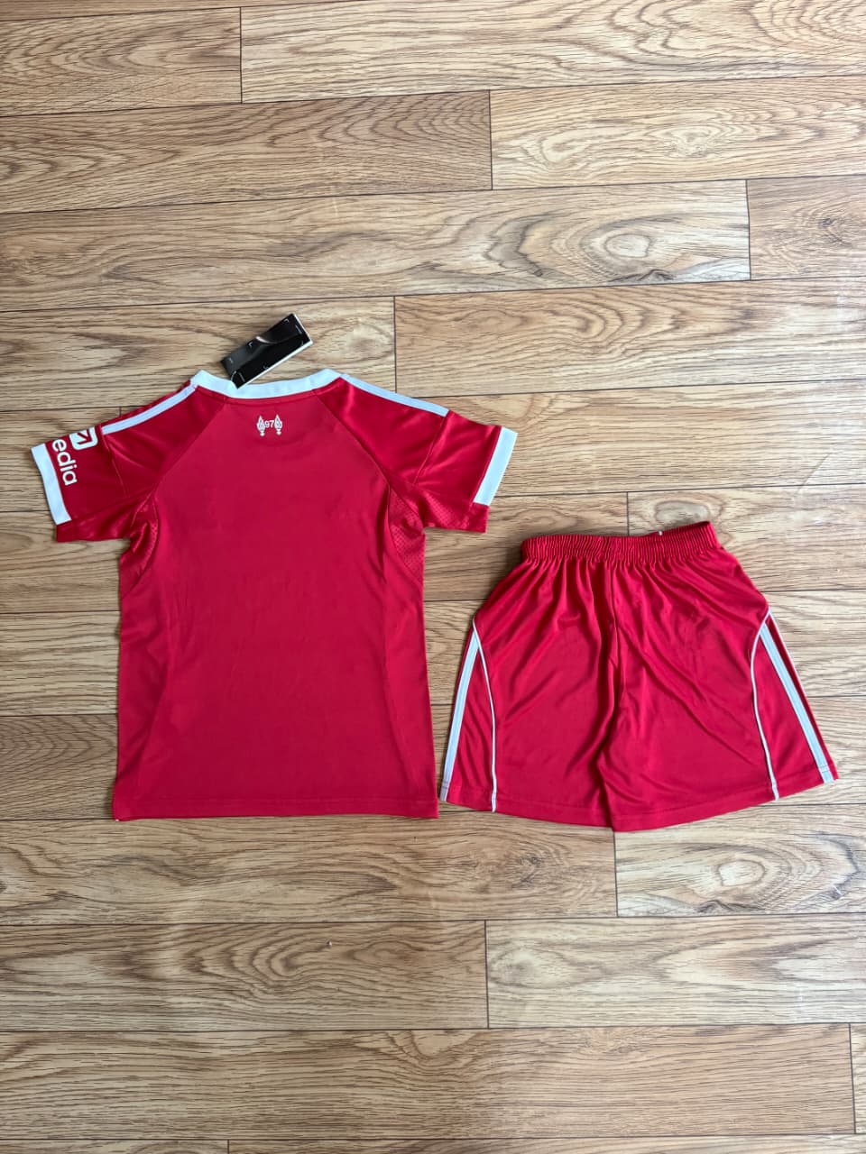 Liverpool Red Home 25/26 New Season Kit Kids Full set Jersey plus shorts from 2-3 years kit