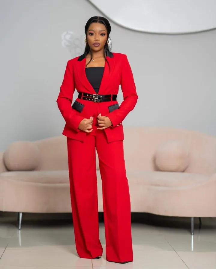 TWO PIECE SUIT