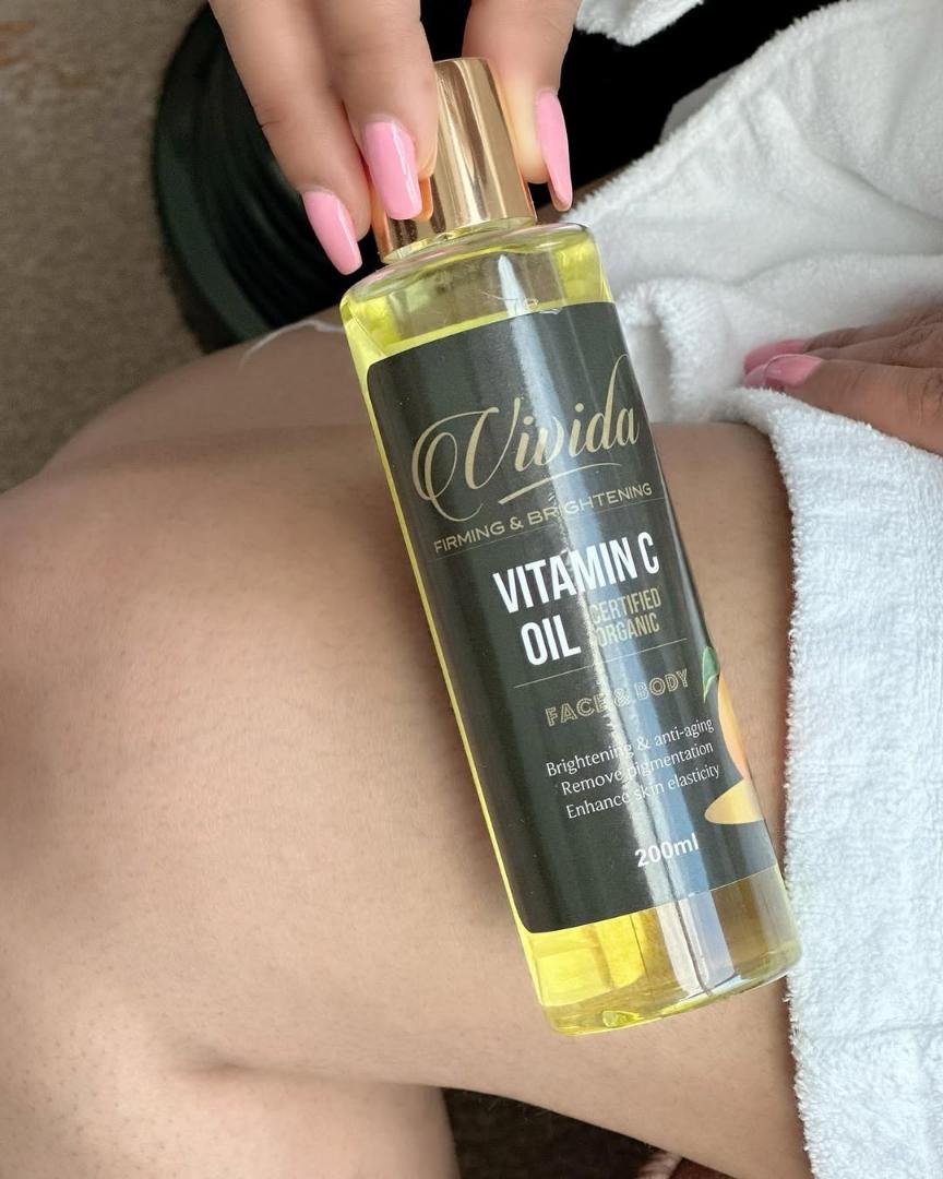 Vivida Vitamin C Oil – Brightening & Antioxidant Boost