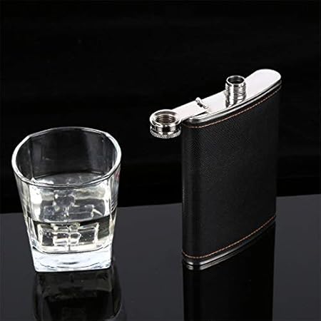 200 Ml  Whiskey Stainless Steel Hip Flask Gift Set For Liquor Outdoor Leak Proof Stainless Steel Hip Flask / Whiskey  bottles.