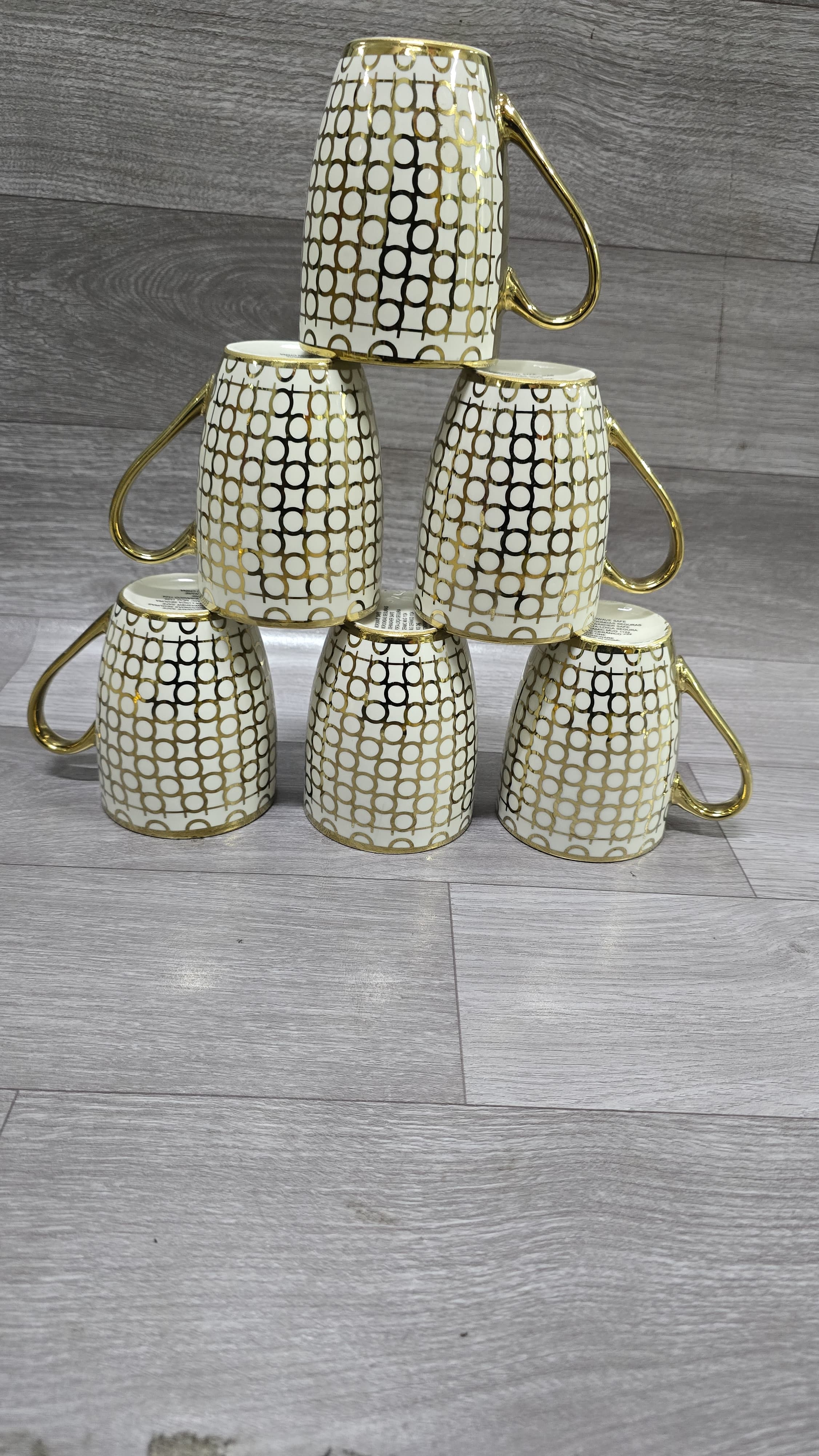 Elegant Cofffee/Tea Mugs