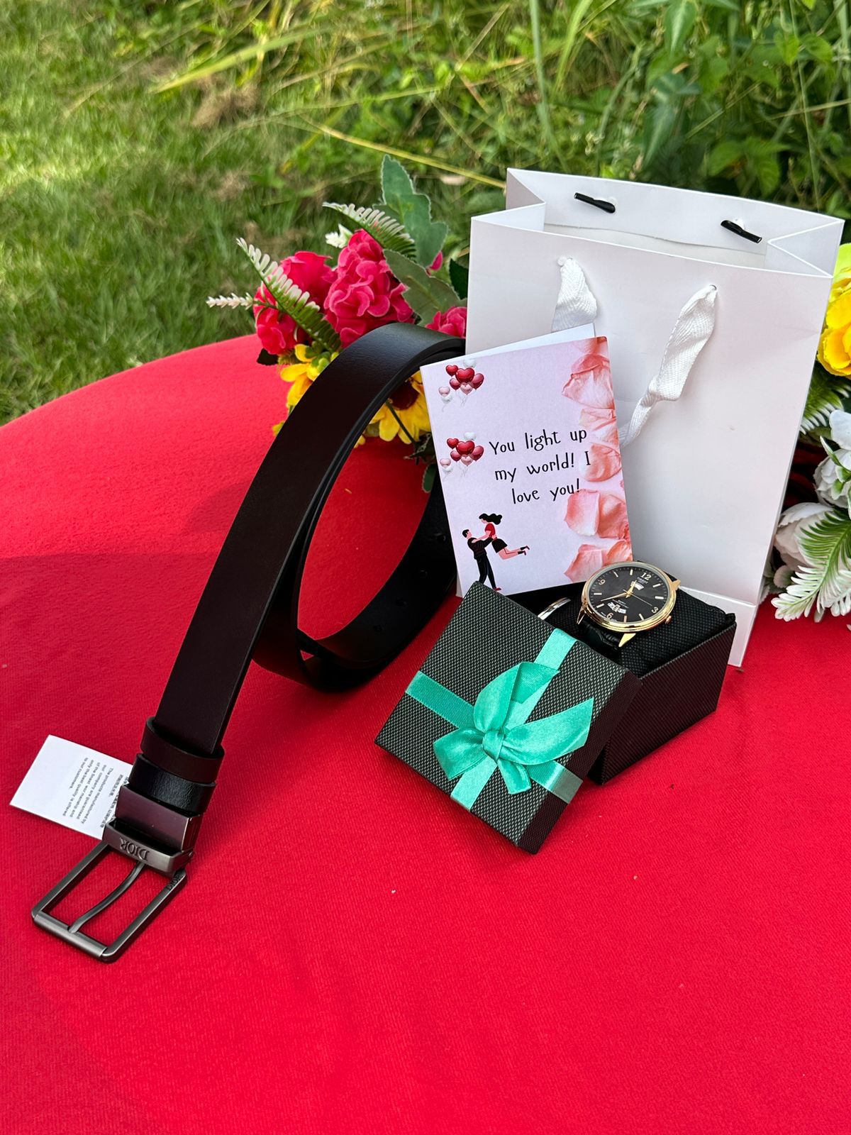Fashion Men Watch Valentine Gift Men Belt Watch Quartz WatchGraduated Belt Husband Men's Gift Box Set Business Style
