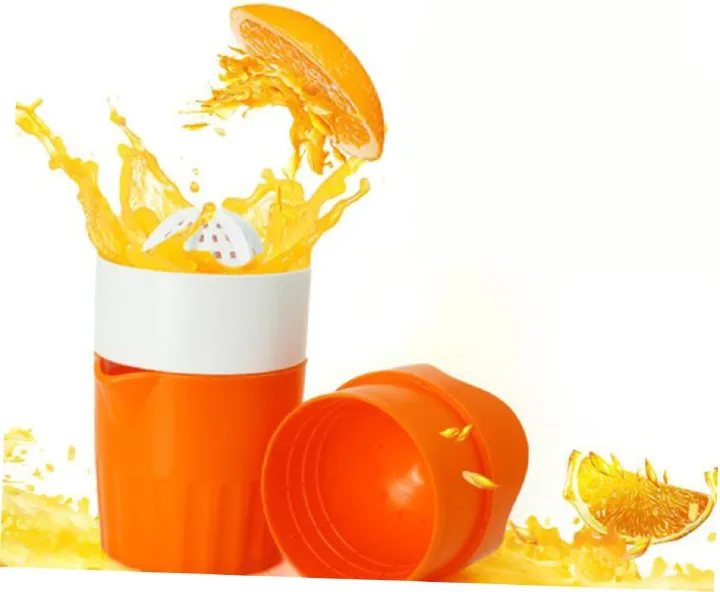 Manual plastic juice press juicer cup Lemon Squeezer With Lid Plastic Manual Lemon Juicer Orange Press Cup Citrus Squeezer With Pour Spout Fruit Tools Juice Squeezer