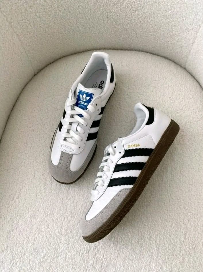 BIG OFFER! NEW ARRIVAL UNISEX  Samba white/black Size 37-45 Men's/Women's Fashion Shoes Casual Sneakers Premium Quality As In the Picture