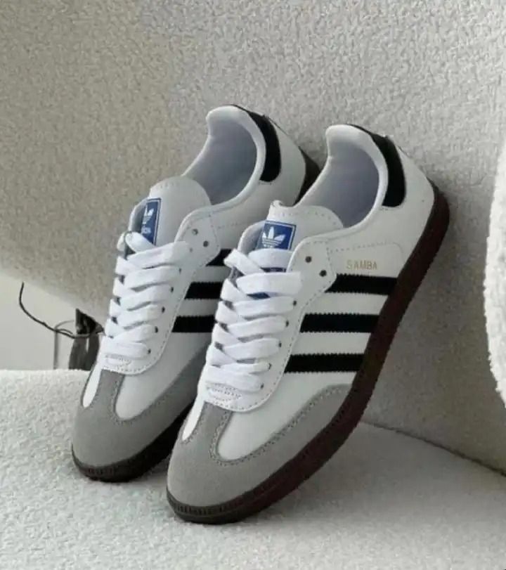 BIG OFFER! NEW ARRIVAL UNISEX Samba white/black. Size 37-45 Men's/Women's  Fashion shoes casual sneakers premium quality as in the picture