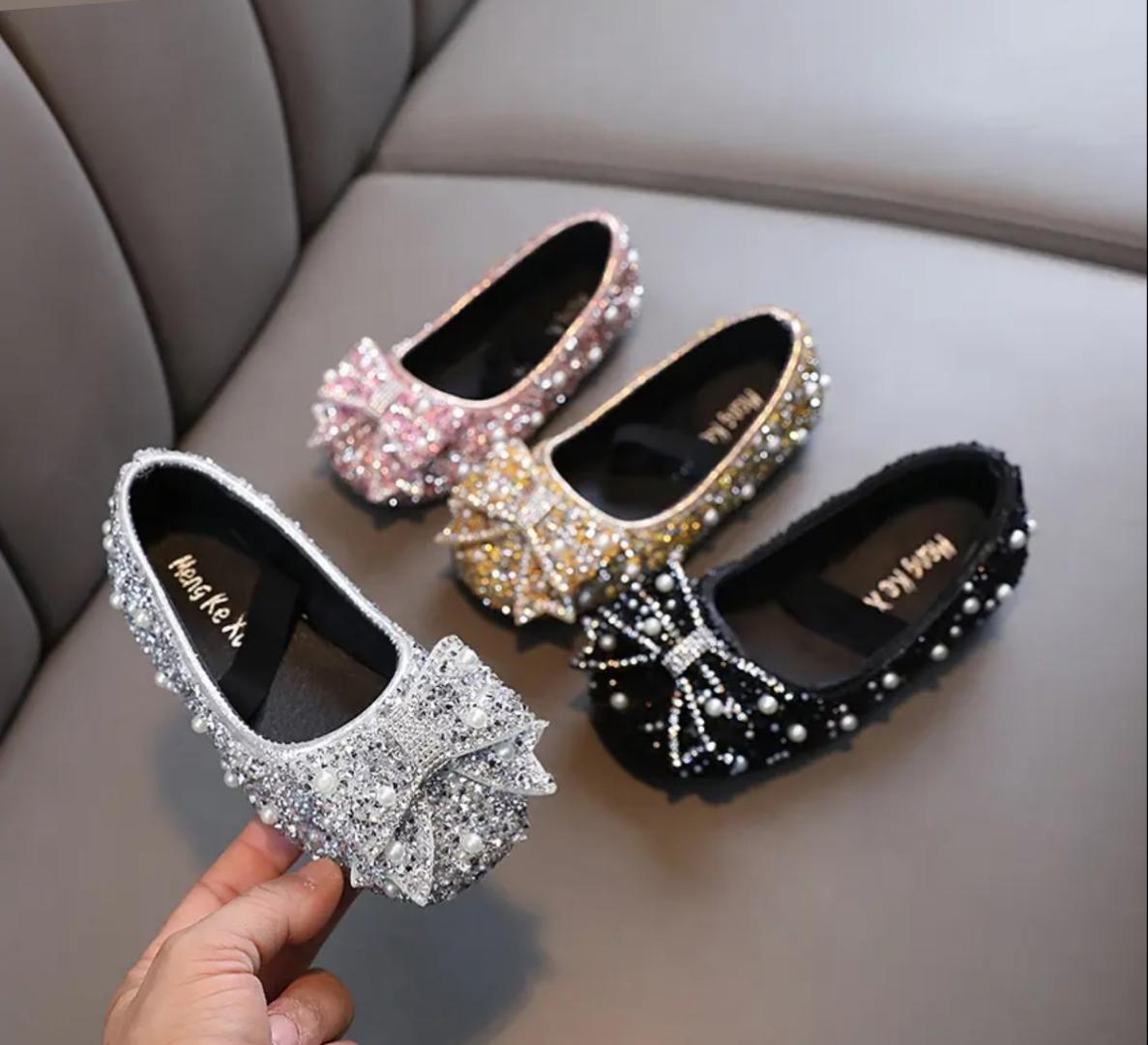 Stylish Girls Shoes, doll shoes, beautiful, casual ware.