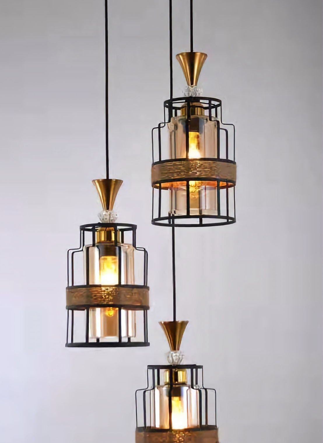 3 Bulb Metallic With Sisal Hemp Rope Accents Round Base Pendant Lights Chandelier With Edison Filament LED Bulbs.