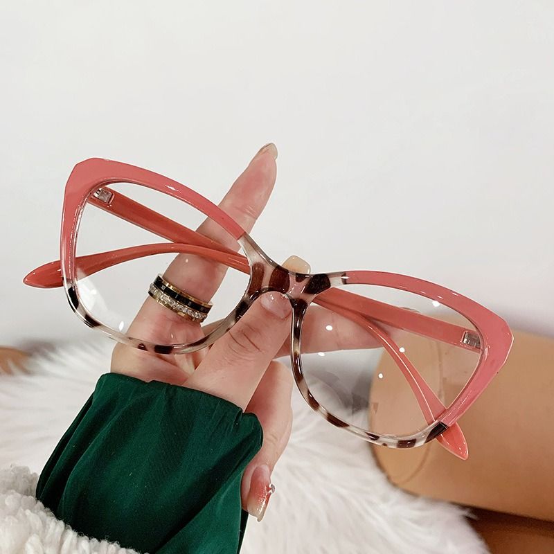 Ins Hot Wholesale Fashion Eyeglasses Frames Women Cat Eye Blue Light Blocking Glasses Own logo High Quality TR90 Optical Frames 1PC