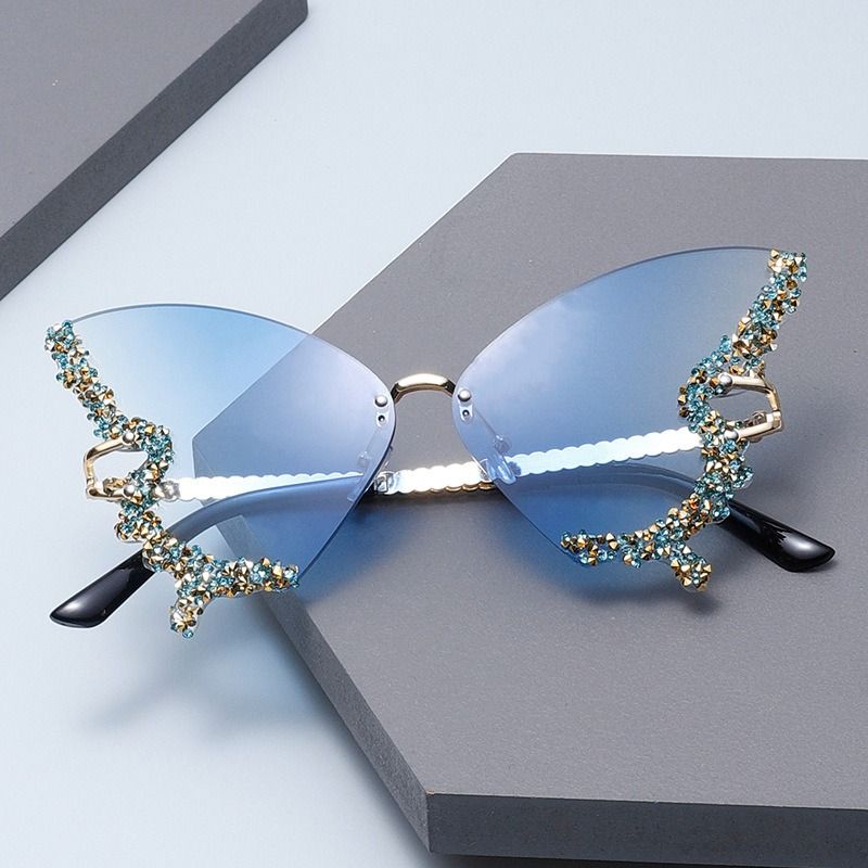 Luxury Diamond Butterfly Sunglasses Women Brand y2k Vintage Rimless Oversized Sun Glasses Ladies Eyewear gafas de sol 1PC