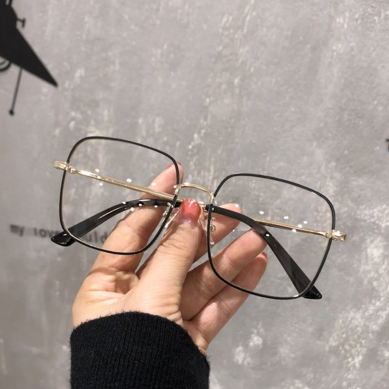 Oversized Square Eyewear Retro Women Anti-blue Light Blocking Metal Frame Glasses Optical Computer Glasses Frame 1PC