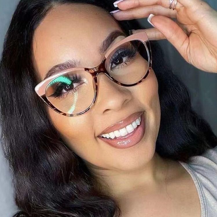 2022 New Fashion TR90 Anti Blue Light Blocking Cat Eye Glasses Frame Women Luxury Designer Retro Eyeglasses for Ladies Optical Frame 1PC