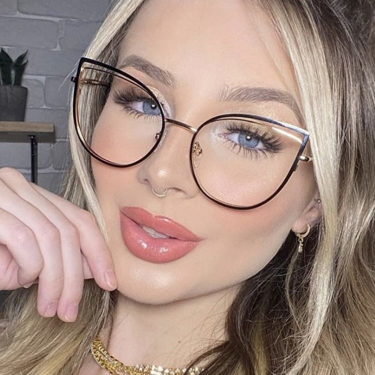 Anti-Blue Hollowed Cat Eye Metal Glasses Frame Flat Lens Fashion Retro Can Be Matched With Myopia Glasses Frame  Cat eye metal glasses 1PC