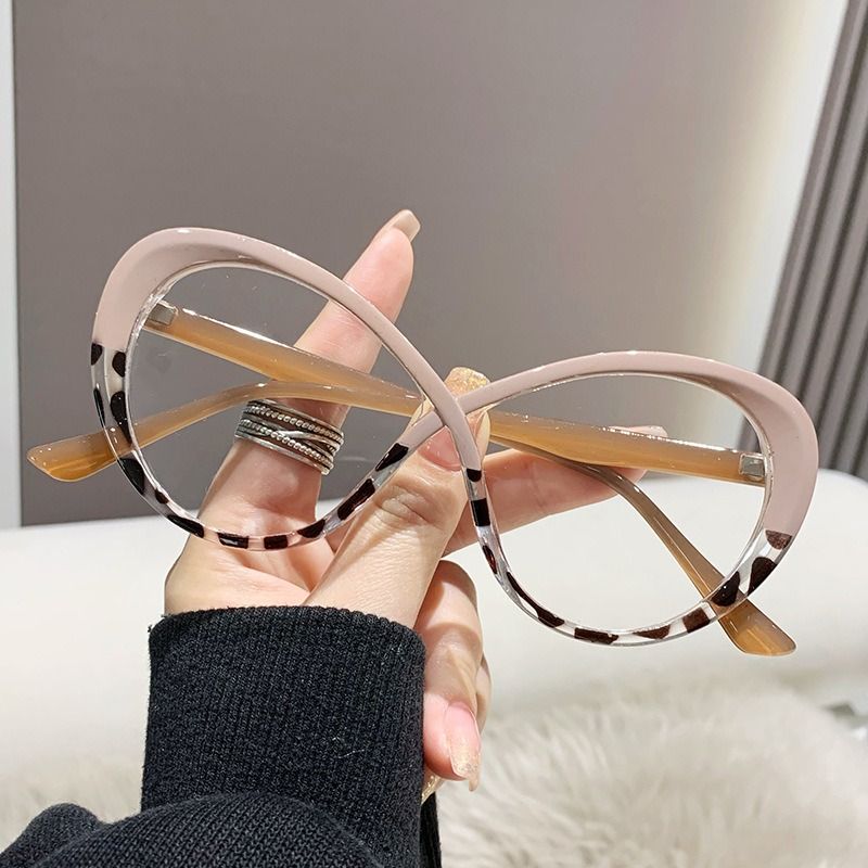 ustomized Fashion Anti Blue Light Blocking Glasses Oval Cross Design Cheap Plastic Glasses for Women 1PC