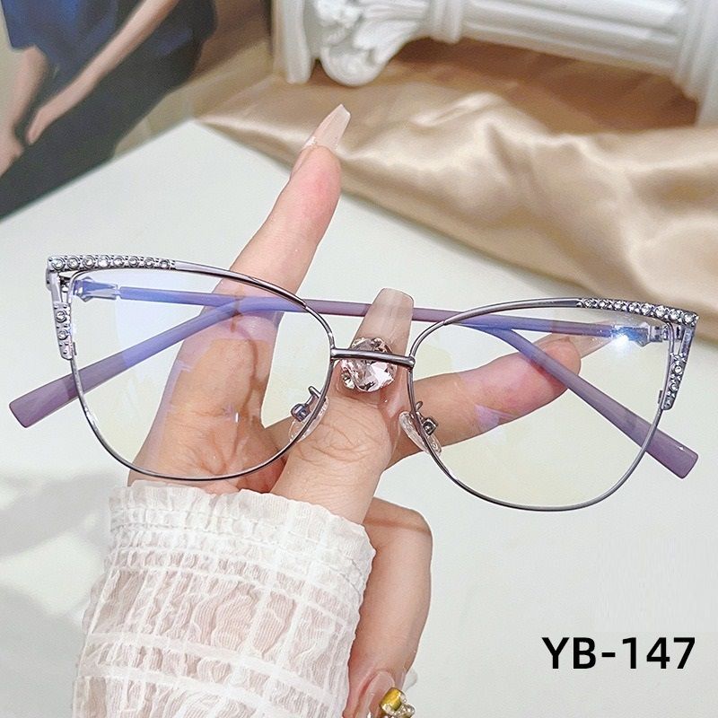 2025 Luxury Diamond Cat Eye Anti-Blue Light Glasses Women Optical Lens Multi-color Splicing Metal Frame Computer Reading Glasses 1PC
