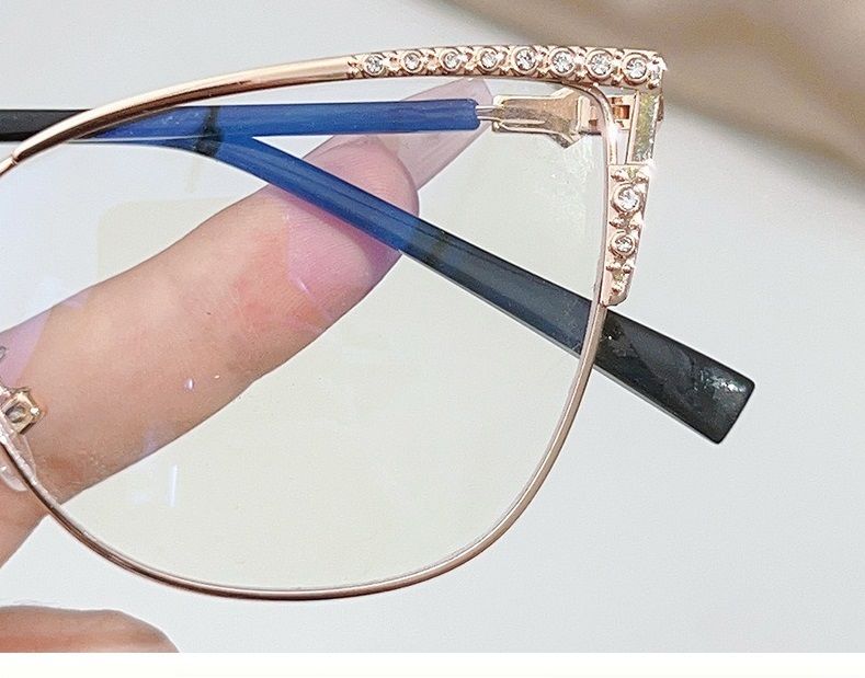 2025 Luxury Diamond Cat Eye Anti-Blue Light Glasses Women Optical Lens Multi-color Splicing Metal Frame Computer Reading Glasses 1PC
