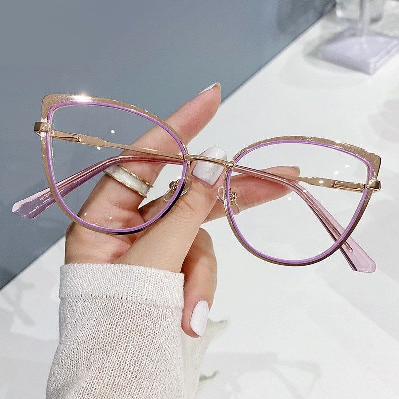 Fashion Cat Eye Glasses Ultra-light Glasses Frame Retro Photochromic Eyeglasses Anti-blue Light Eyewear Metal Color-changing 1PC