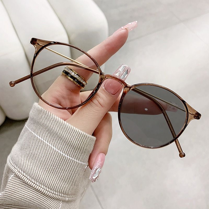 Anti Radiation Photochromic Sunglasses for Women Men Anti Blue Light Protection Eyeglasses UV400 1PC