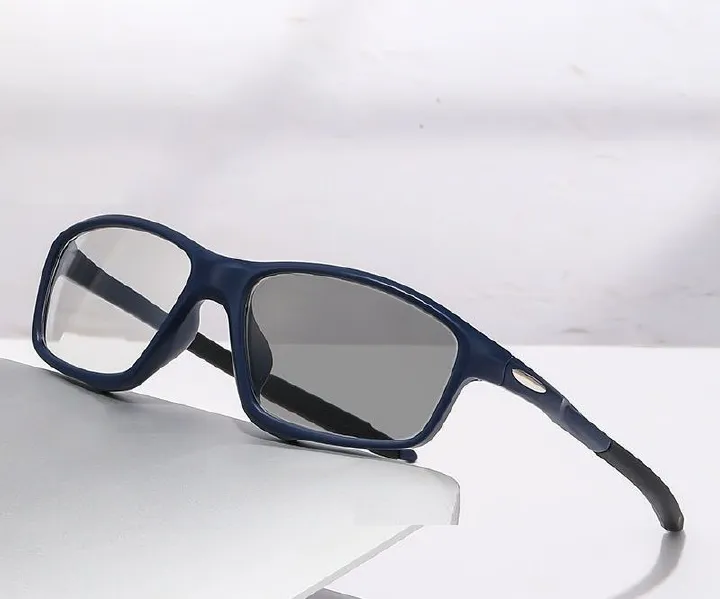 Hot Sale Light Weight TR90 Photochromic Sunglasses Rectangle Men Anti Blue Light and Photochromic Reading Glasses Frames 1PC