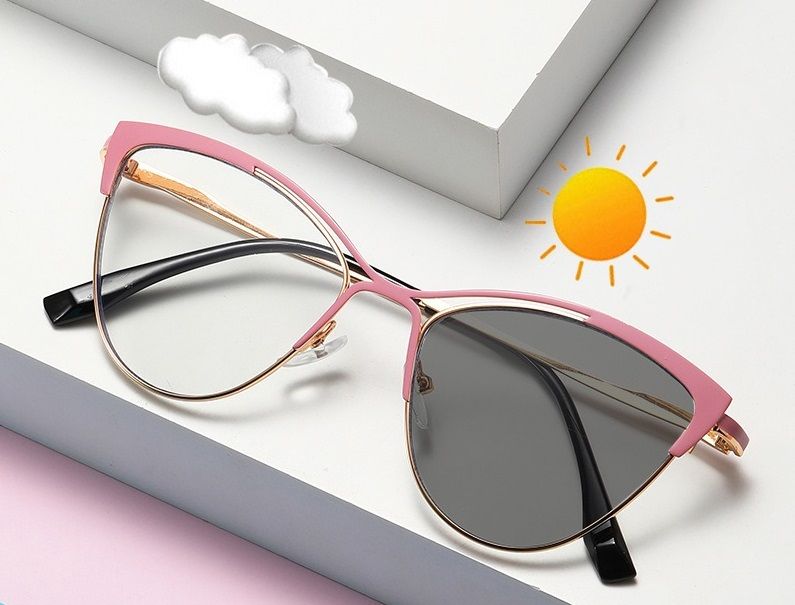 Fashion New Photochromic Women Optical Blue Light Optical Glasses Anti Blue Glass Metal Cat Eye Photochromic Eyeglasses Frame 1PC