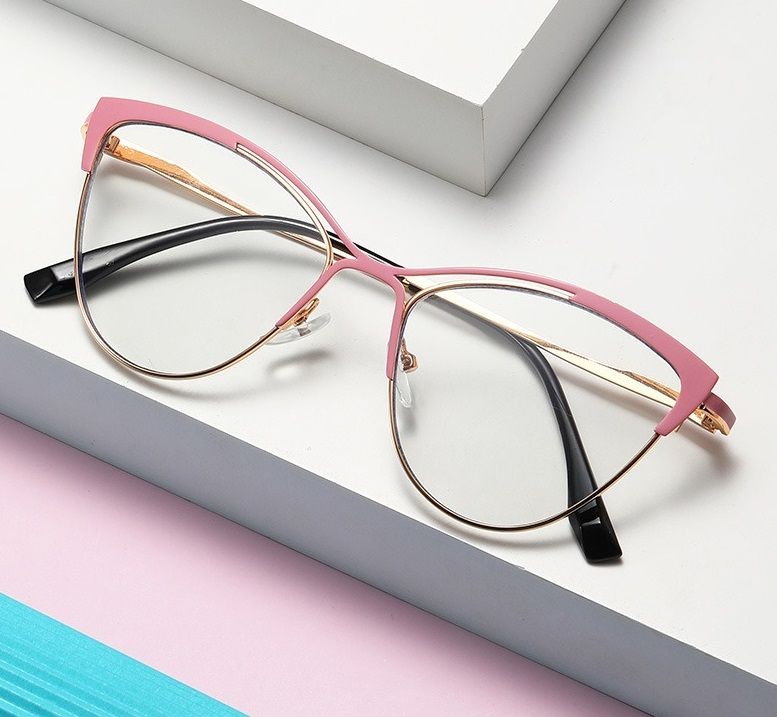 Fashion New Photochromic Women Optical Blue Light Optical Glasses Anti Blue Glass Metal Cat Eye Photochromic Eyeglasses Frame 1PC