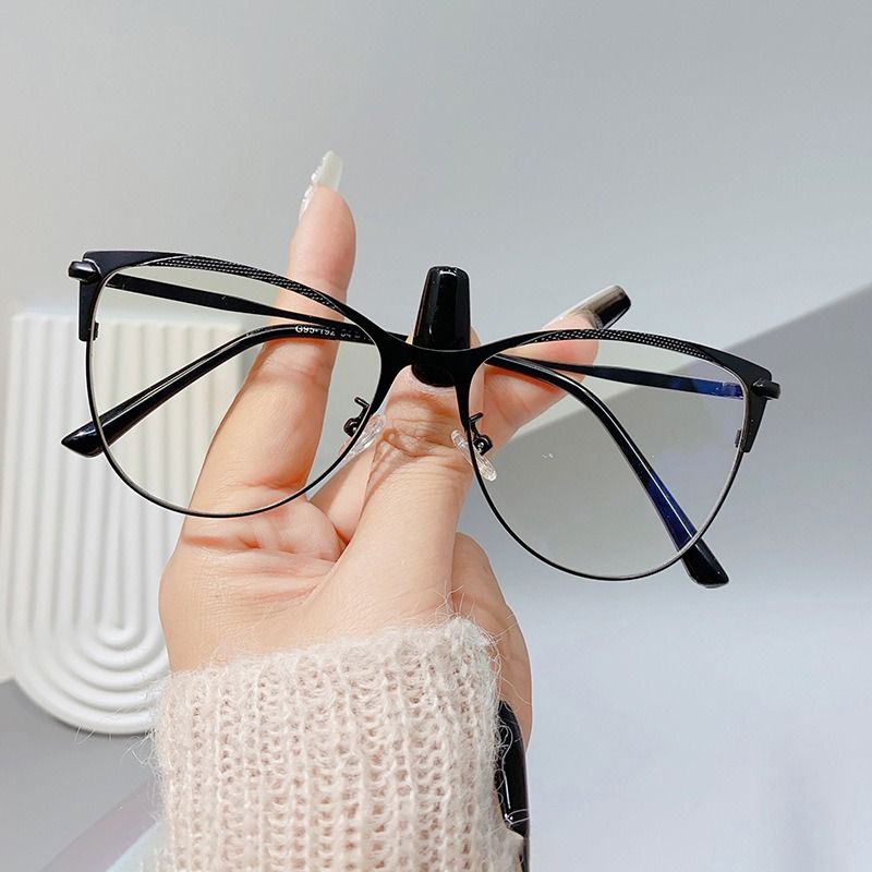 2024 Metal Blue Light Blocking Glasses for Women Trendy Office Optical Spectacles Anti Blue Rays Eye Protection Computer Eyewear 1PC