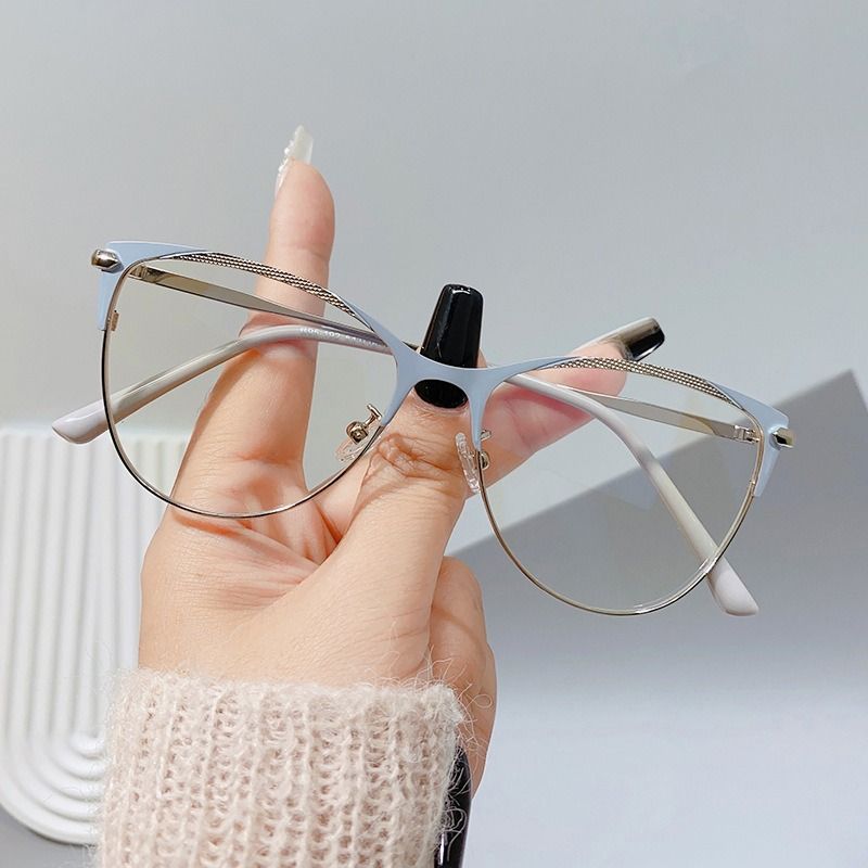 2024 Metal Blue Light Blocking Glasses for Women Trendy Office Optical Spectacles Anti Blue Rays Eye Protection Computer Eyewear 1PC