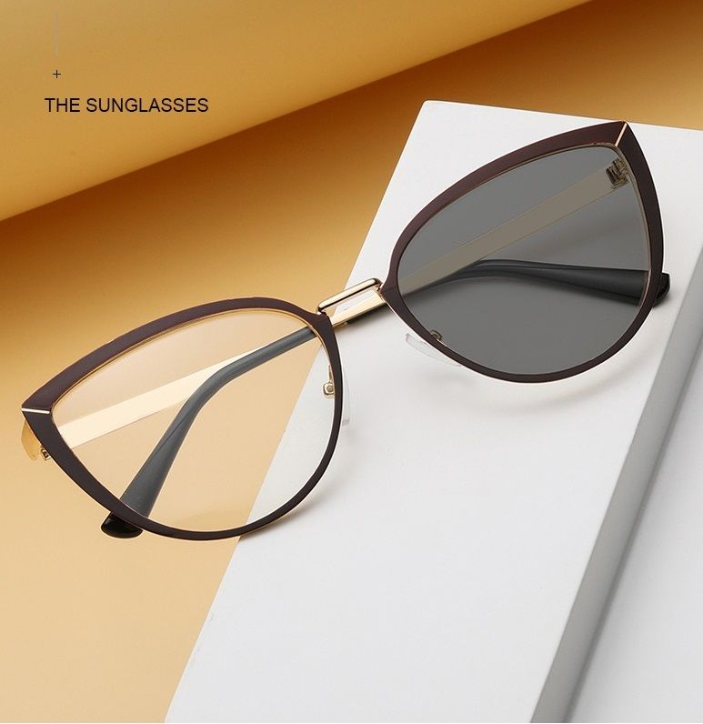 Fashion Cat Eye Frame Color Changing Blue Light Blocking Photochromic Lens Lunettes Photochromic Anti Blue Light Photocromic 1PC