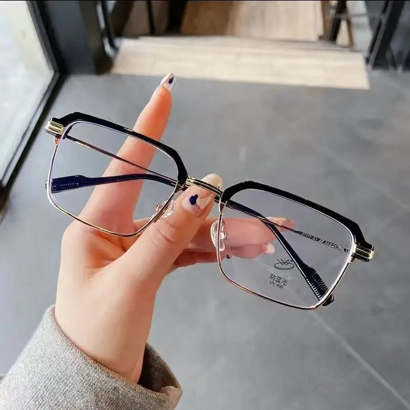 HX01 Custom Logo Fashion Anti-Blue Light Discoloration Glasses Square Frame Photochromic Reading Phototropy Glasses for Men 1PC