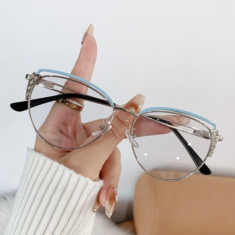 Diamond Decorate Color Changing Women Men Square Glasses Metal Optical Eyeglasses Photochromic Anti Blue Light Cat Eye Glasses 1pc