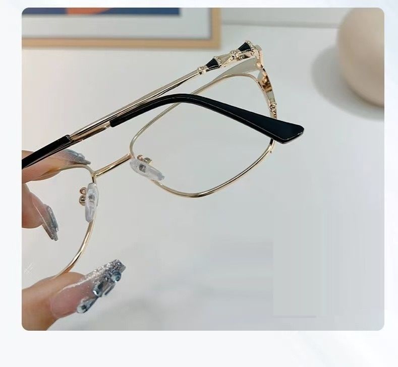 Transparent Photochromic Protection Computer Glasses Metal Change to Grey Cat Eye Anti Blue Spectacle Frame Eyeglasses 1PC