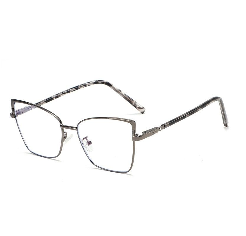 Luxury Metal Frame Optical Spectacles Eyeglasses Female Vintage Glasses Photochromic Glasses for Women Reading Glasses 1PC