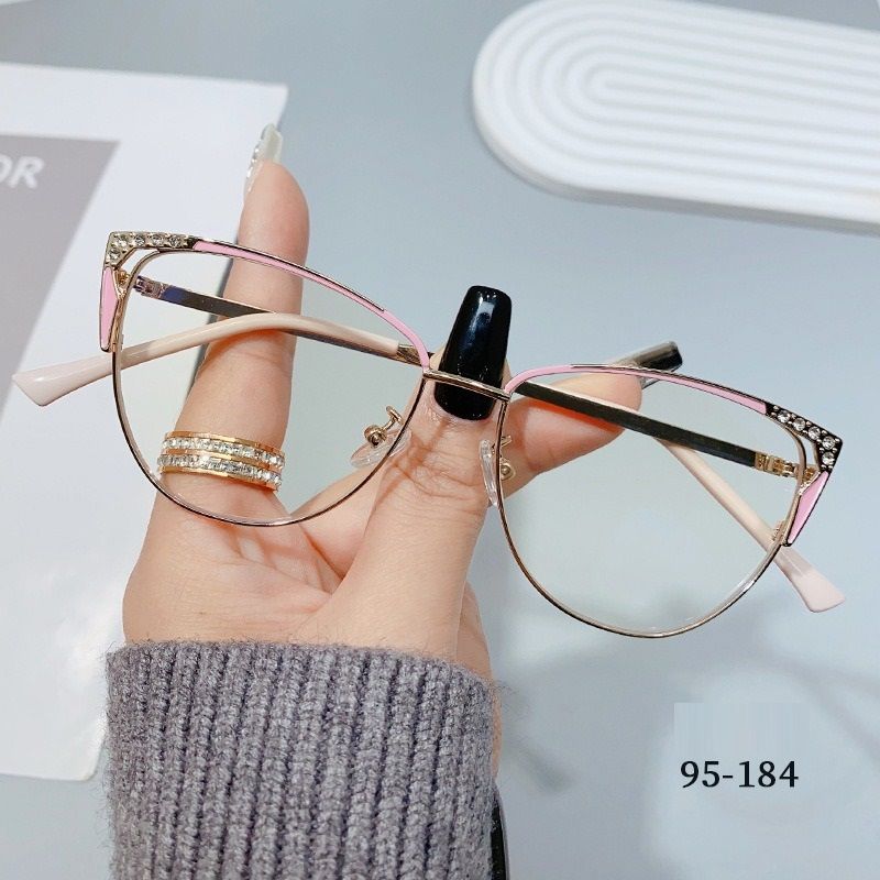 Cat Eyes Frames Fashion Anti Blue Light Anti Blue Light Photochromic Glasses Trendy Metal Frame Women Designer Eyeglass 1PC