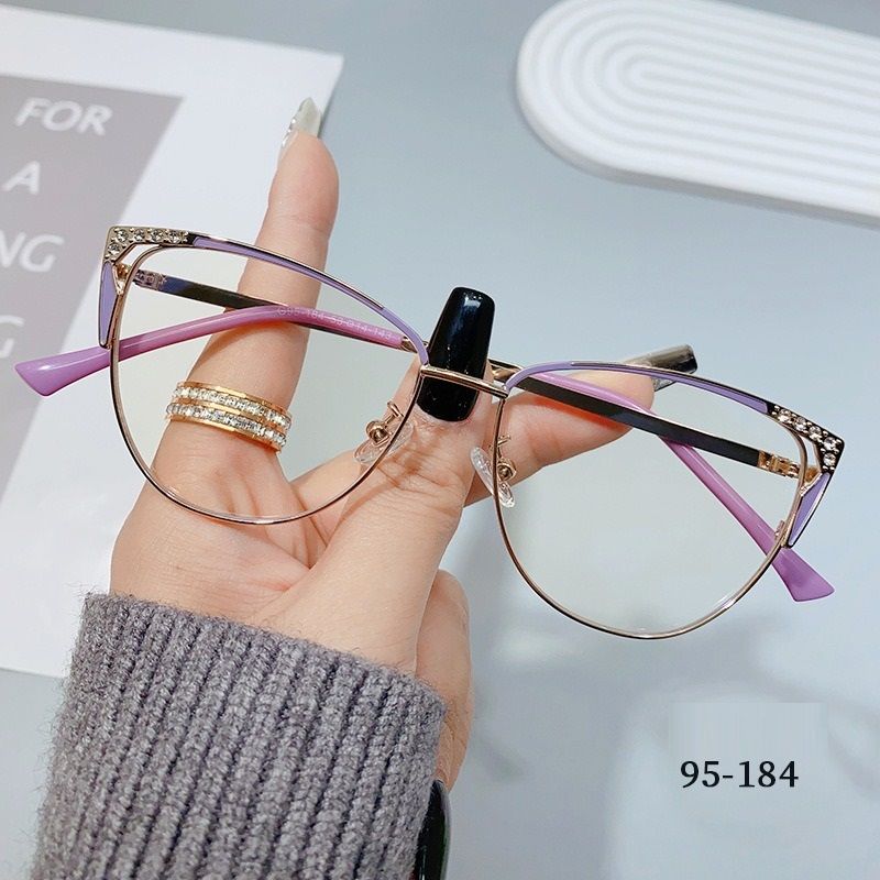 Cat Eyes Frames Fashion Anti Blue Light Anti Blue Light Photochromic Glasses Trendy Metal Frame Women Designer Eyeglass 1PC