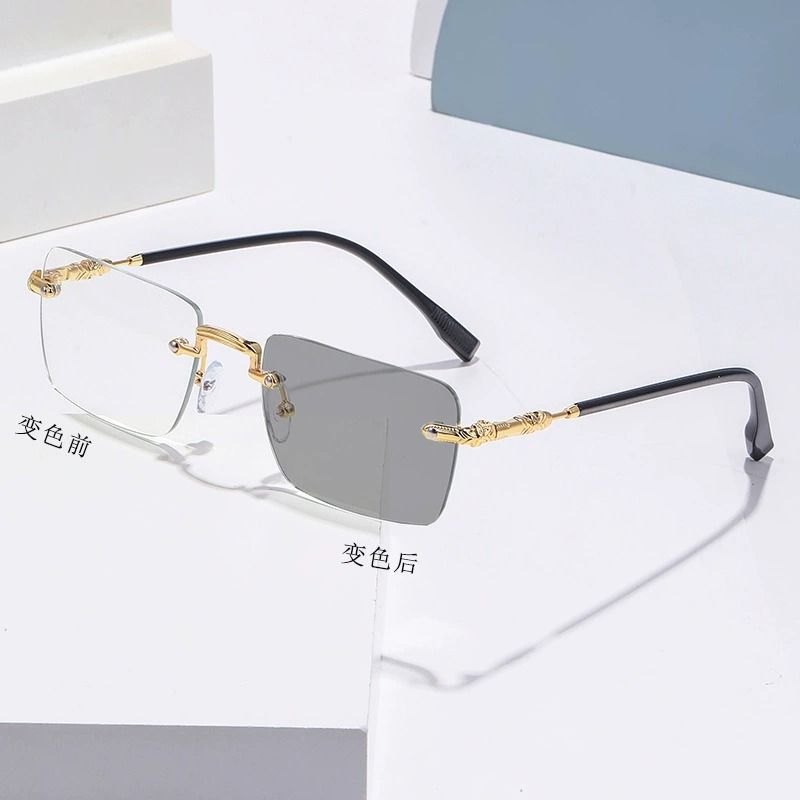 Fashion Men Women Transparent Eyeglasses Lens Color Changing Eyewear Rimless Square Photochromic Glasses 1PC