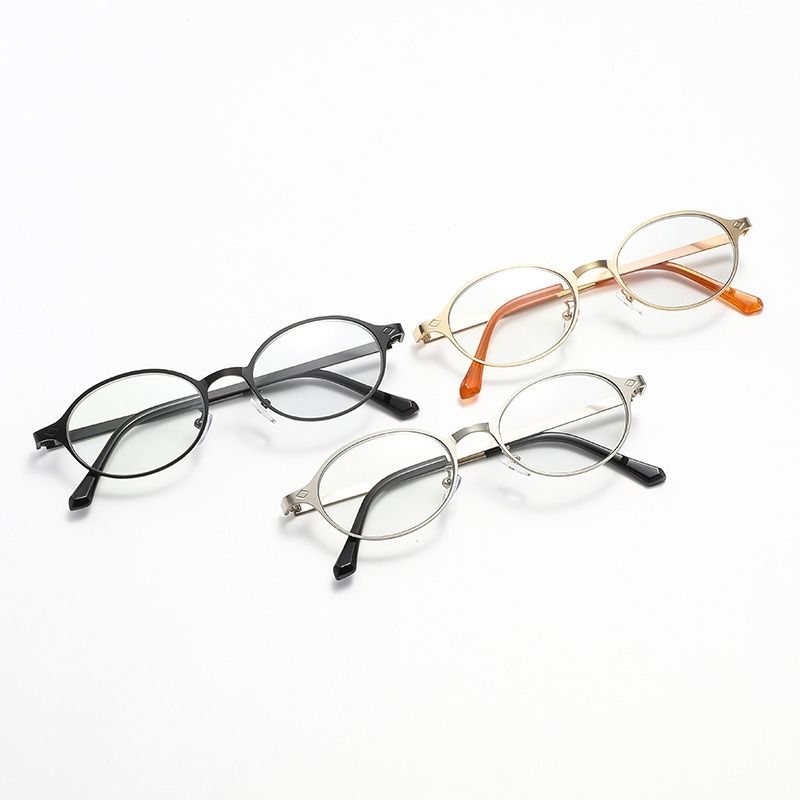 High Quality Metal Eyeglasses Frame Blue Light Photochromic Glasses Change Color in sunlight Trendy Photochromic Eyewear 1PC