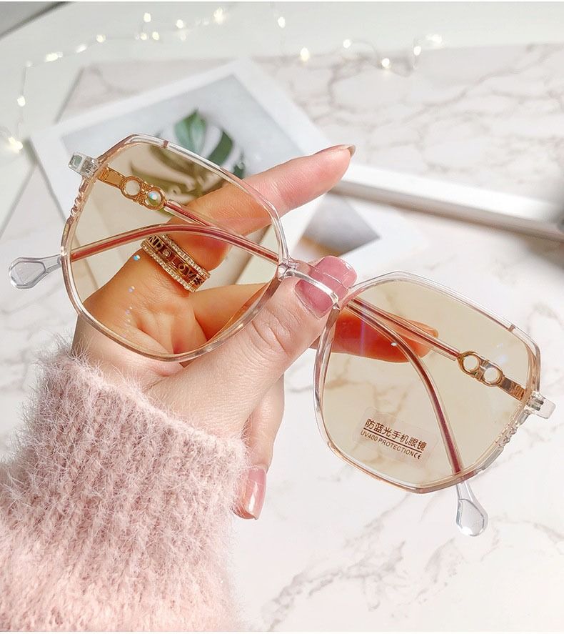 Photochromic Lens Anti Blue Light Round Brown Tawny Retro Photo Grey Lenses 2026 Computer Optical Girls Women Transition Glasses 1PC