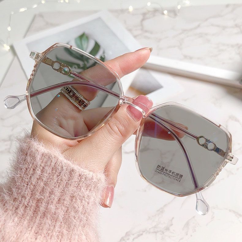 Photochromic Lens Anti Blue Light Round Brown Tawny Retro Photo Grey Lenses 2026 Computer Optical Girls Women Transition Glasses 1PC